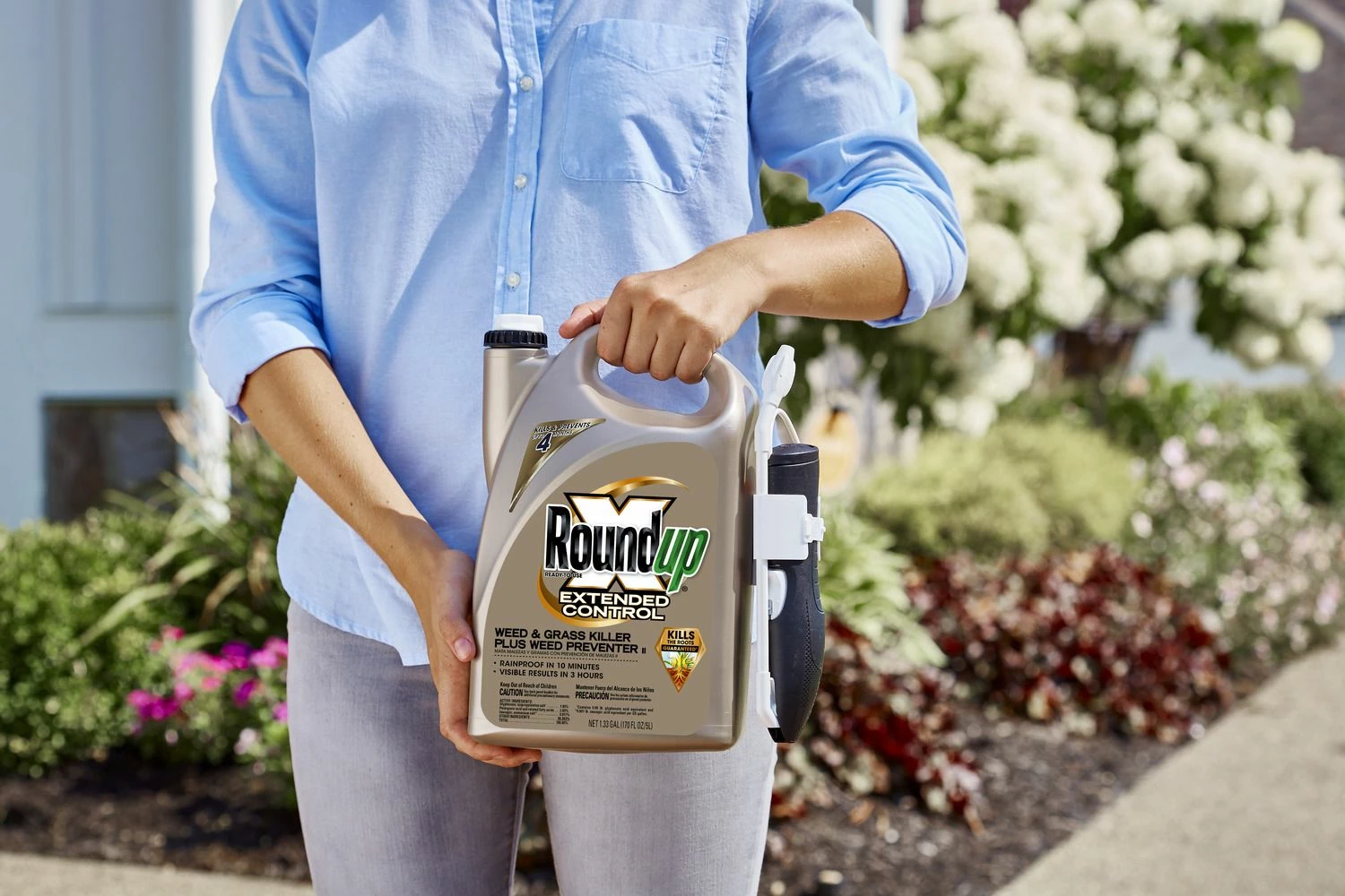 Roundup 1.1-Gallon, Ready-To-Use Extended Control Weed & Grass Killer Plus Weed Preventer II With Comfort Wand 3 Roundup 1.1-Gallon, Ready-To-Use Extended Control Weed & Grass Killer Plus Weed Preventer II With Comfort Wand