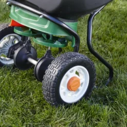 Elite Spreader 16 Elite Spreader -Roundup Sales Store 312769 ep 1518908719 4