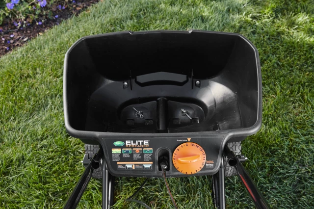 Elite Spreader 9 Elite Spreader - Image 7