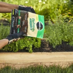 Refresh™ 1 Soil Revitalizer, 3-1-2