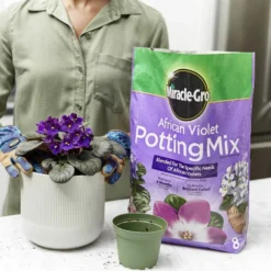 8-Dry Quart African Violet Potting Mix, 0.21-0.11-0.16 -Roundup Sales Store 7156714 ep 1683822813 3