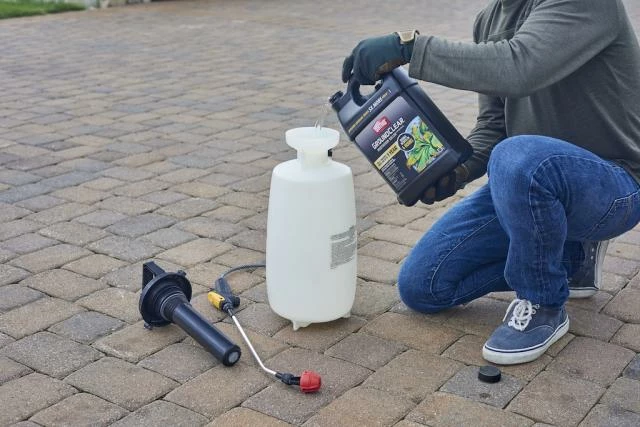 32-Fl. Oz. GroundClear Year Long Vegetation Killer 5 32-Fl. Oz. GroundClear Year Long Vegetation Killer - Image 3